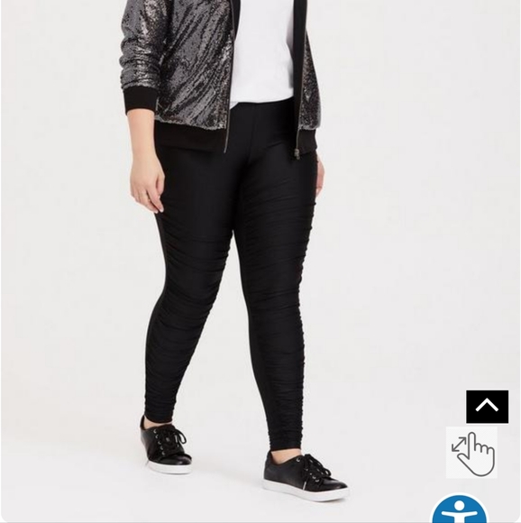 Torrid black full-length ruched front liquid leggings sizes 1 & 2 - Picture 3 of 10